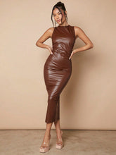 BAE Ladies' Solid Color Bodycon Dress With Pleats